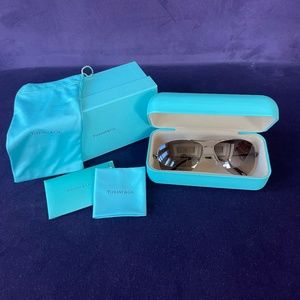 Tiffany aviator sunglasses